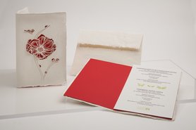 Handgeschept papier - klaproos met lieveheersbeestjes